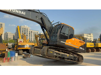 Excavadora de cadenas HYUNDAI R220LC-9S: foto 3