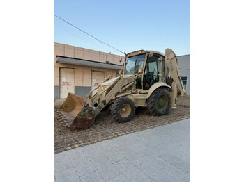 Retroexcavadora JCB 3CX