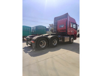 Cabeza tractora nuevo SINOTRUK Delong X5000 6X4 Automatic Tractor: foto 5