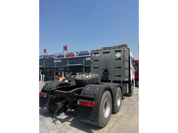 Cabeza tractora SINOTRUK Tractor Unit JH6 6X4 Manual Transmission New: foto 4