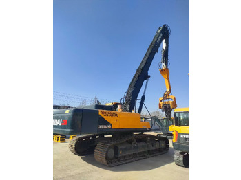 Excavadora HYUNDAI