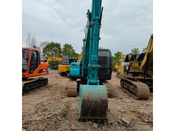 Excavadora de cadenas KOBELCO SK140: foto 5