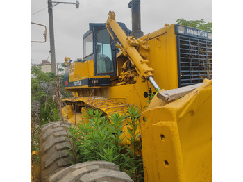 Maquinaria de construcción KOMATSU BULLDOZER　D155A: foto 4
