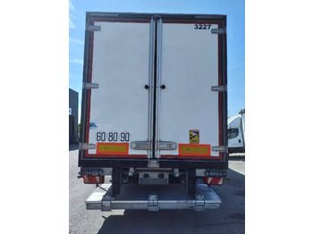 Leasing financiero de Semi-remorque 3 Essieux FRIGO 38 TONNES HAYON CAISSE CHEREAU GROUPE CARRIER VECTOR 1950 MT leasing Semi-remorque 3 Essieux FRIGO 38 TONNES HAYON CAISSE CHEREAU GROUPE CARRIER VECTOR 1950 MT: foto 3 Leasing financiero de Semi-remorque 3 Essieux FRIGO 38 TONNES HAYON CAISSE CHEREAU GROUPE CARRIER VECTOR 1950 MT leasing Semi-remorque 3 Essieux FRIGO 38 TONNES HAYON CAISSE CHEREAU GROUPE CARRIER VECTOR 1950 MT: foto 3