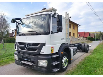 Chasis camión MERCEDES-BENZ Axor 1829