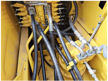 Excavadora de cadenas 2022 Komatsu PC200: foto 5