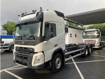 Chasis camión VOLVO FMX 540