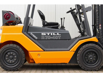 Leasing financiero de STILL R70-40T Gas  Triplex 4t Klammergabel leasing STILL R70-40T Gas  Triplex 4t Klammergabel: foto 5