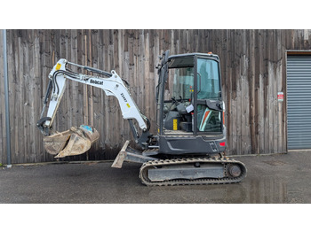 Miniexcavadora BOBCAT E26