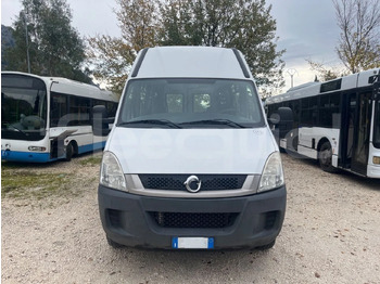 Autobús escolar Iveco Daily: foto 2