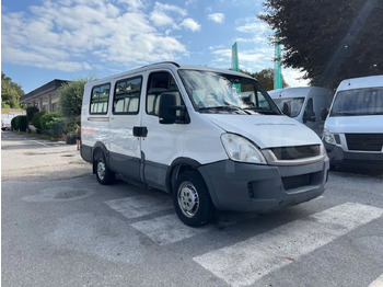 Autobús suburbano IVECO Daily