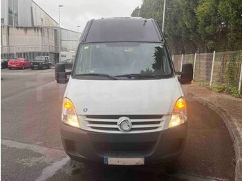 Autobús suburbano IVECO Daily
