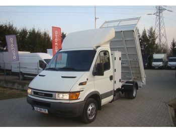 Volquete furgoneta IVECO Daily