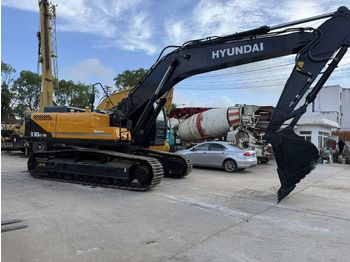 Excavadora de cadenas HYUNDAI