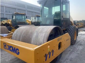 Compactador XCMG XS143