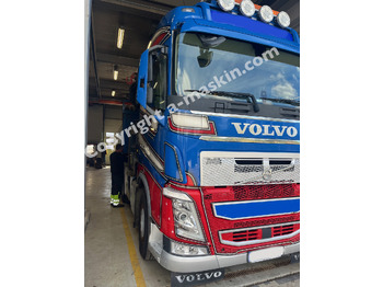 Camión caja abierta VOLVO FH 540