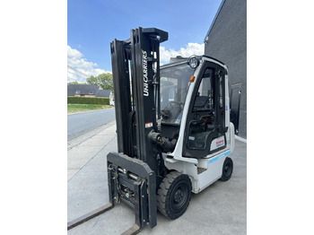 Carretilla elevadora de gas NISSAN