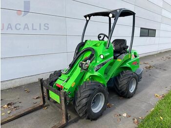 Cargadora de ruedas AVANT