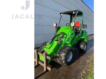 Cargadora de ruedas AVANT