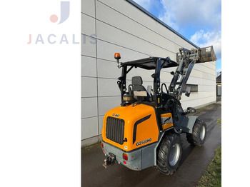 Cargadora articulada GIANT