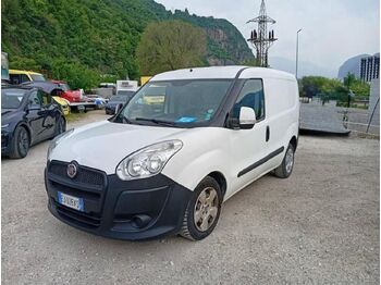 Furgoneta pequeña FIAT Doblo