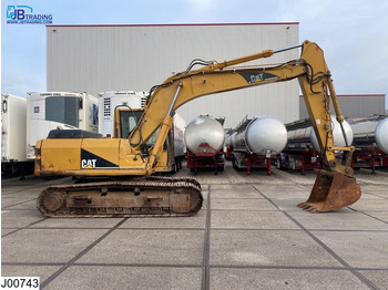 Excavadora de cadenas CATERPILLAR 318