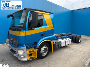 Chasis camión MERCEDES-BENZ Actros 1843