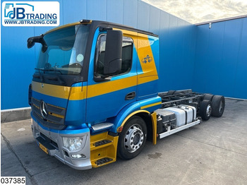 Chasis camión MERCEDES-BENZ Actros 2443