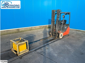 Carretilla elevadora eléctrica TOYOTA