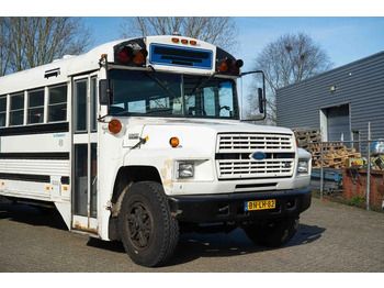 Autobús escolar Ford PJ75: foto 3