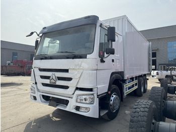 Camión caja cerrada SINOTRUK