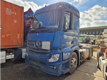 Cabeza tractora MERCEDES-BENZ Actros 1843