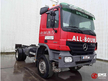 Chasis camión MERCEDES-BENZ Actros 1832