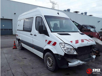 Furgoneta MERCEDES-BENZ Sprinter 311