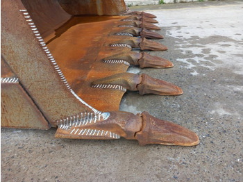 Cargadora de ruedas Komatsu WA500-7: foto 4