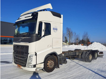 Chasis camión VOLVO FH13