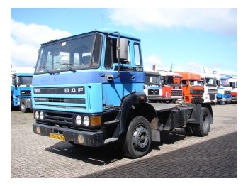 Cabeza tractora DAF 1900 turbo intercooler: foto 1