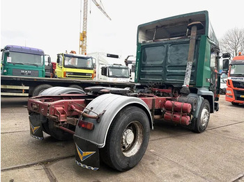 Cabeza tractora Renault R385 Major (2 CULASSE / LAMES / GRAND PONT / 2 CILINDER HEADS / STEEL SUSPENSION / REDUCTION AXLE): foto 3