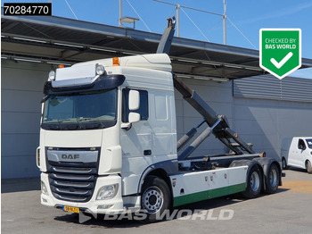 Multibasculante camión DAF XF 530