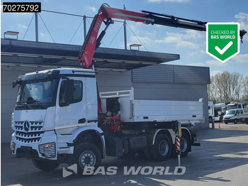 Volquete camión MERCEDES-BENZ Arocs