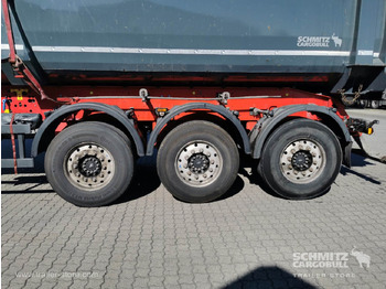 Volquete semirremolque SCHMITZ Auflieger Kipper Stahlrundmulde 53m³: foto 2
