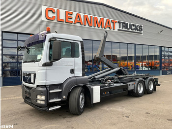 Multibasculante camión MAN TGS 26.440