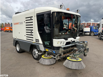 Barredora vial Ravo 540 STH Euro 6 with 3-rd brush: foto 4 Barredora vial Ravo 540 STH Euro 6 with 3-rd brush: foto 4