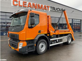Portacontenedor de cadenas camión VOLVO FE 320