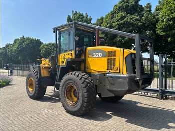 Cargadora de ruedas Komatsu WA 320-5: foto 3