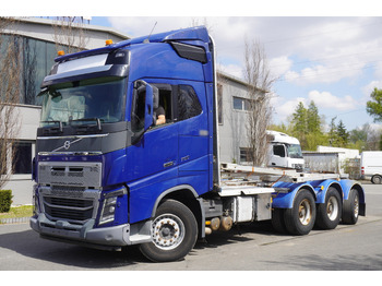 Camión grúa para transporte de madera VOLVO FH16 750 8x4 / 750 HP! / 20 t load capacity / stanchion superstructure: foto 3