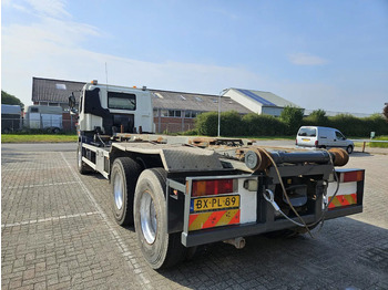 Chasis camión DAF CF 85 360 Manual 10 Tyres: foto 4