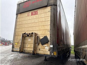 Remolque con toldo SCHMITZ