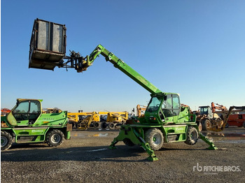 Manipulador telescópico MERLO