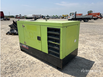 Generador industriale 2015 Pramac GSW50Y 44 kVA Generator Set: foto 4